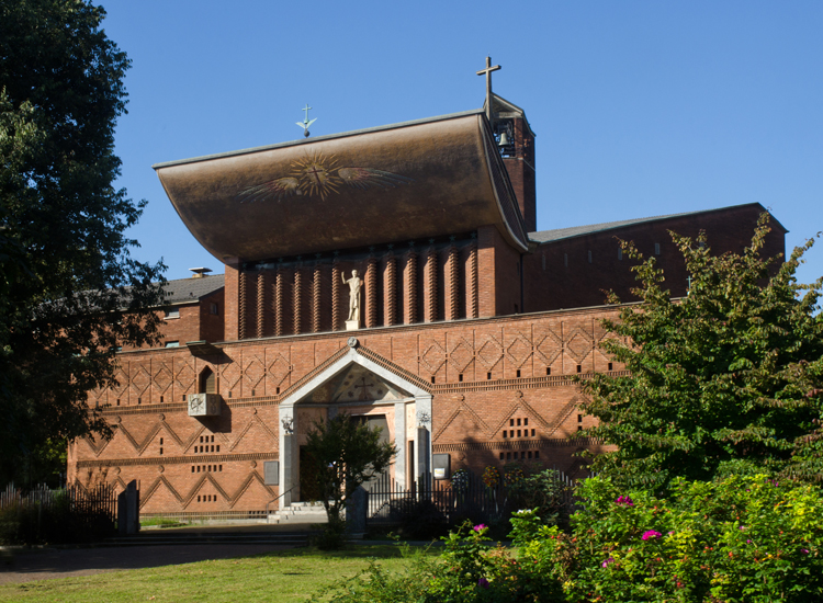 La facciata della chiesa di San Giovanni Battista alla Creta, a Milano